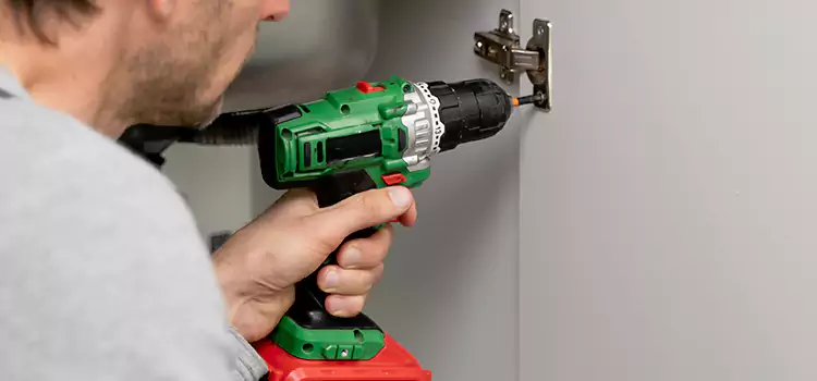 Commercial Door Hinge Repair Woburn