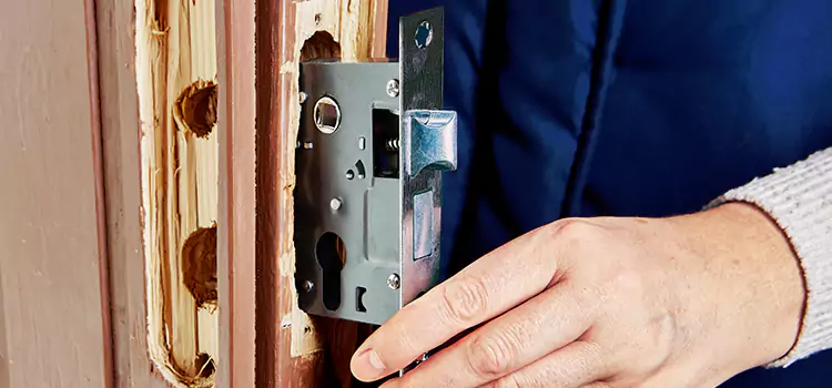 Garage Door Lock Replacement Woburn